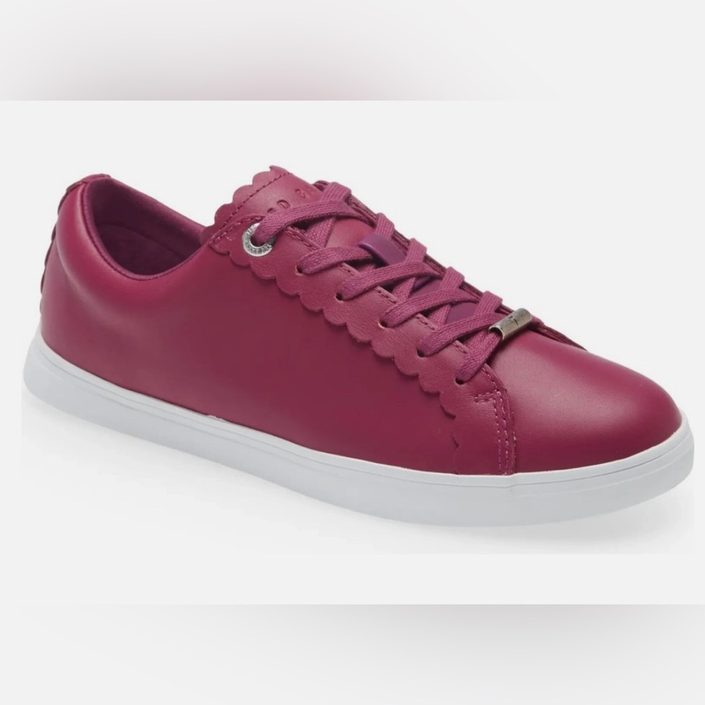 Ted Baker leather lace up sneakers size 8